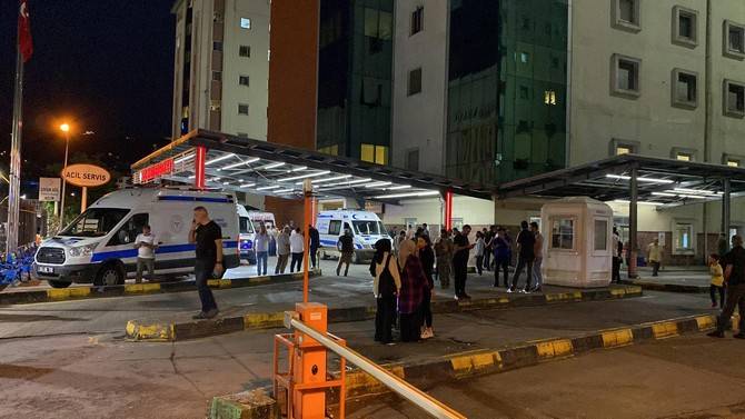 Rize Devlet Hastanesinde Silahlı Olay 5 Yaralı 13