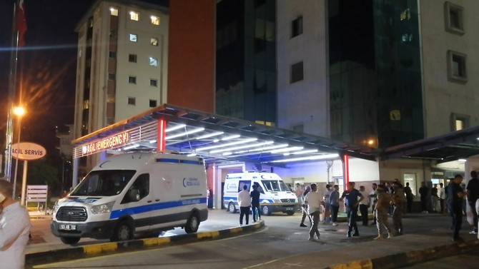 Rize Devlet Hastanesinde Silahlı Olay 5 Yaralı 5