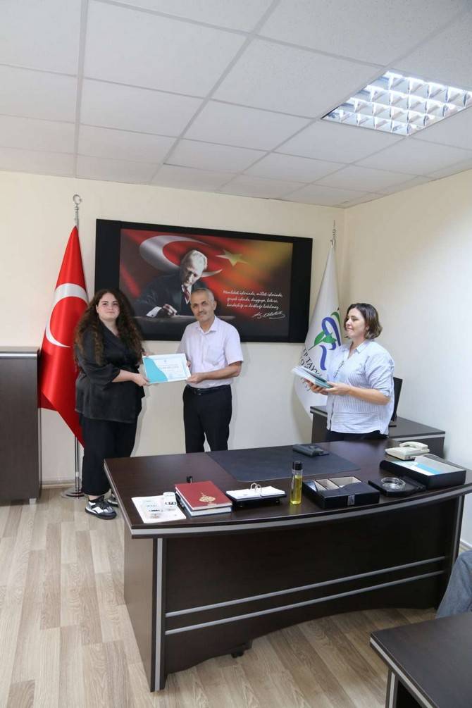 RTEÜ'de Stajını Tamamlayan Gürcü Öğrenciler Sertifikalarını Aldı 34