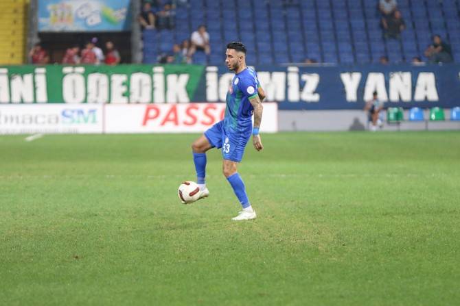 Çaykur Rizespor - Fatih Karagümrük maçından kareler 29