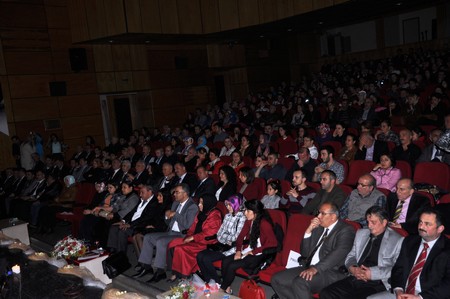 Cemal Safi Öğretmenlerin Gecesine Renk Kattı 15