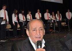 Cemal Safi Öğretmenlerin Gecesine Renk Kattı