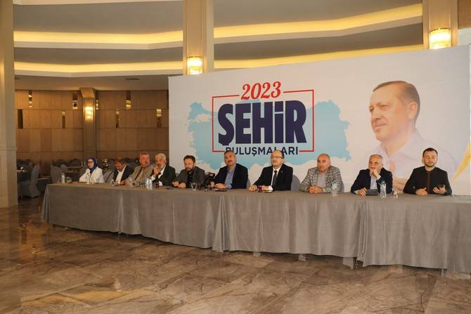 AK Parti Grup Başkanvekili Abdülhamit Gül, Rize'de 13