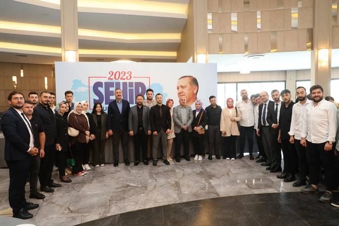 AK Parti Grup Başkanvekili Abdülhamit Gül, Rize'de 20