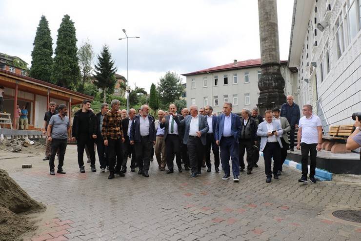 AK Parti Genel Başkan Yardımcısı Yazıcı, Kendirli'yi ziyaret etti 3