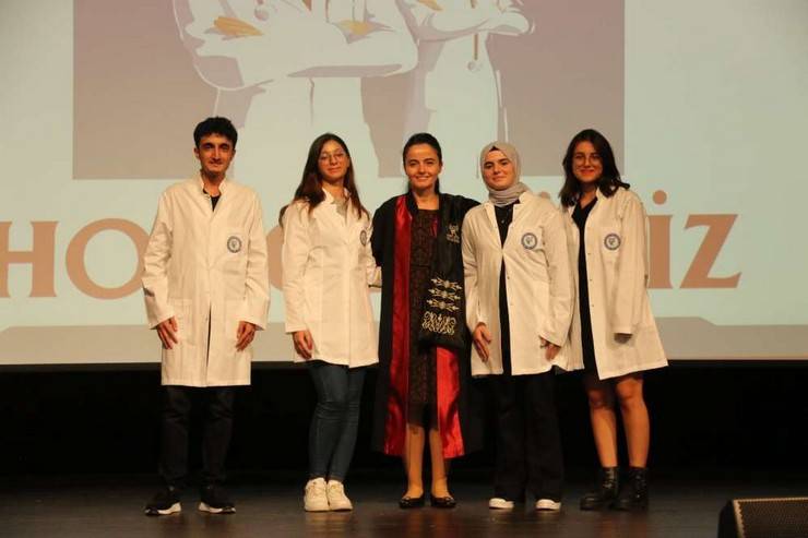 RTEÜ Tıp Fakültesi Öğrencileri Beyaz Önlüklerini Giydi 2