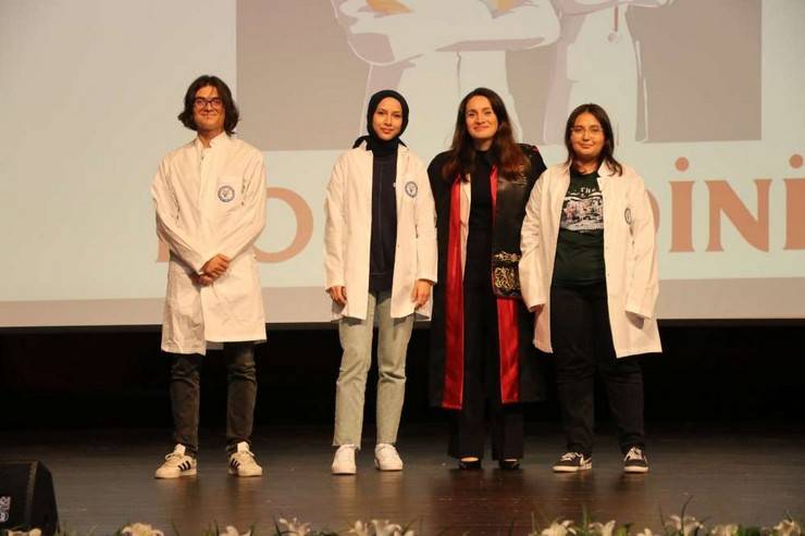 RTEÜ Tıp Fakültesi Öğrencileri Beyaz Önlüklerini Giydi 21