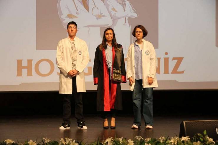 RTEÜ Tıp Fakültesi Öğrencileri Beyaz Önlüklerini Giydi 23