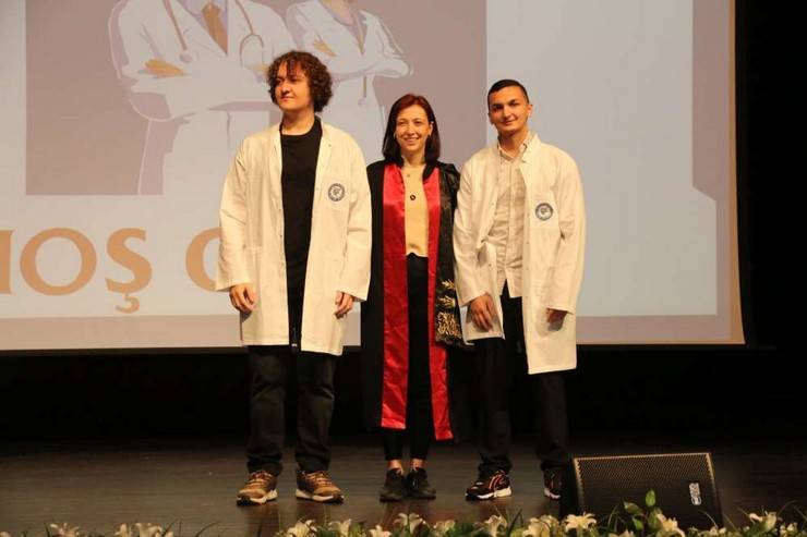 RTEÜ Tıp Fakültesi Öğrencileri Beyaz Önlüklerini Giydi 24