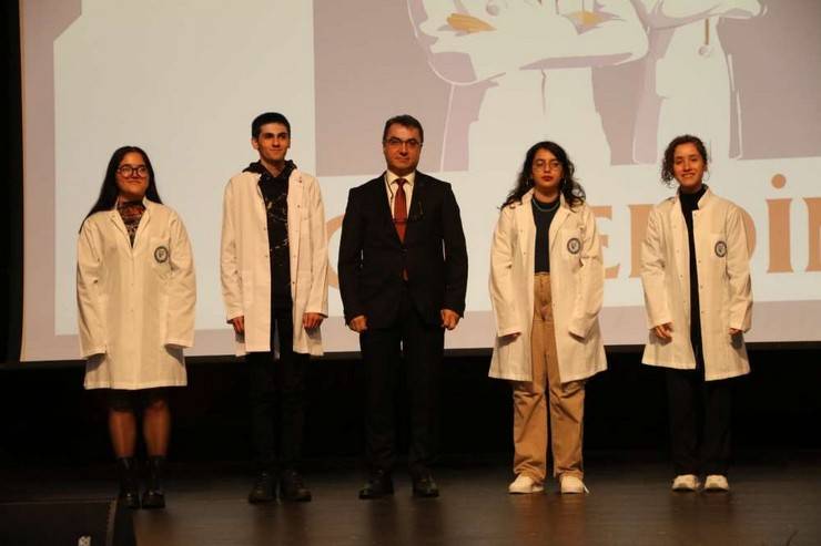 RTEÜ Tıp Fakültesi Öğrencileri Beyaz Önlüklerini Giydi 28