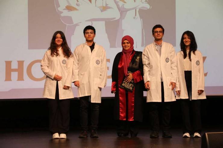RTEÜ Tıp Fakültesi Öğrencileri Beyaz Önlüklerini Giydi 31