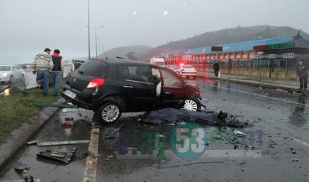 Rize Aracı Kaza Yaptı 2 Ölü 23