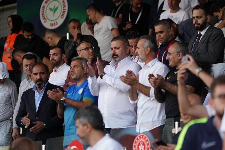 Çaykur Rizespor - EMS Yapı Sivasspor maçında nfotoğraflar 24