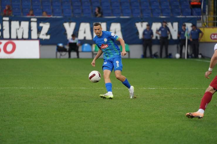 Çaykur Rizespor - EMS Yapı Sivasspor maçında nfotoğraflar 28