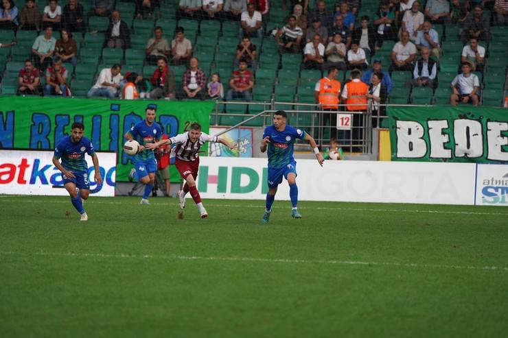 Çaykur Rizespor - EMS Yapı Sivasspor maçında nfotoğraflar 54
