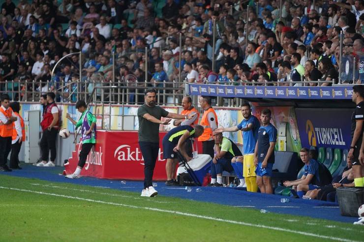 Çaykur Rizespor - EMS Yapı Sivasspor maçında nfotoğraflar 56