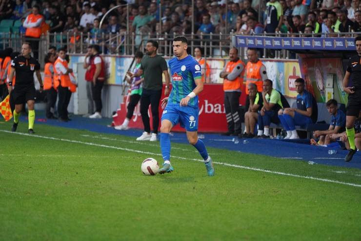 Çaykur Rizespor - EMS Yapı Sivasspor maçında nfotoğraflar 57