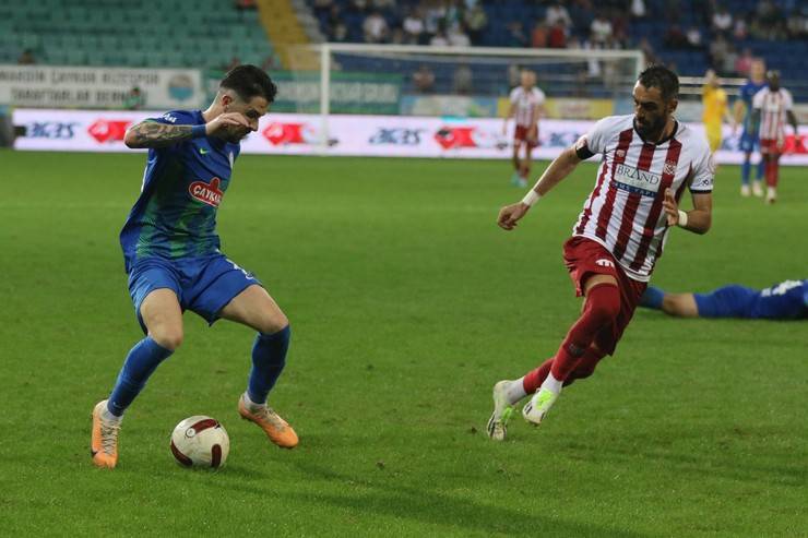 Çaykur Rizespor - EMS Yapı Sivasspor maçında nfotoğraflar 63