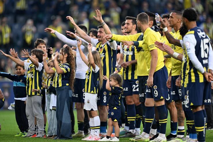 Fenerbahçe - Çaykur Rizespor maçından kareler 17