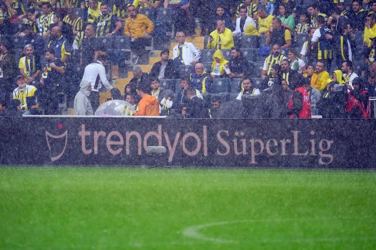 Fenerbahçe - Çaykur Rizespor maçından kareler 38