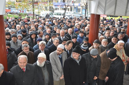 Müdür Aktaş'ın Annesi Defnedildi 11