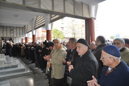 Müdür Aktaş'ın Annesi Defnedildi 32