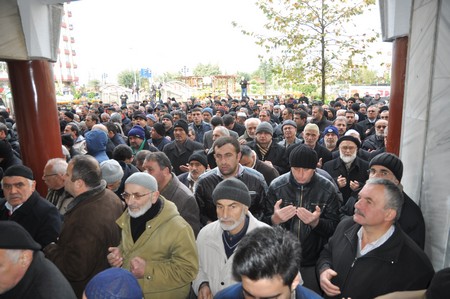 Müdür Aktaş'ın Annesi Defnedildi 33