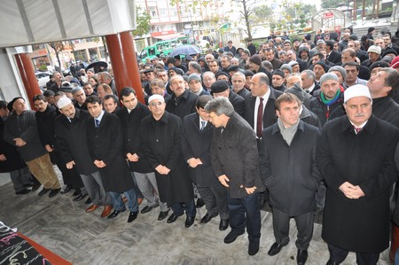 Müdür Aktaş'ın Annesi Defnedildi 4