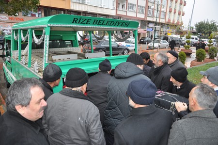 Müdür Aktaş'ın Annesi Defnedildi 47