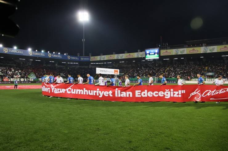 Çaykur Rizespor-Galatasaray maçından kareler 31
