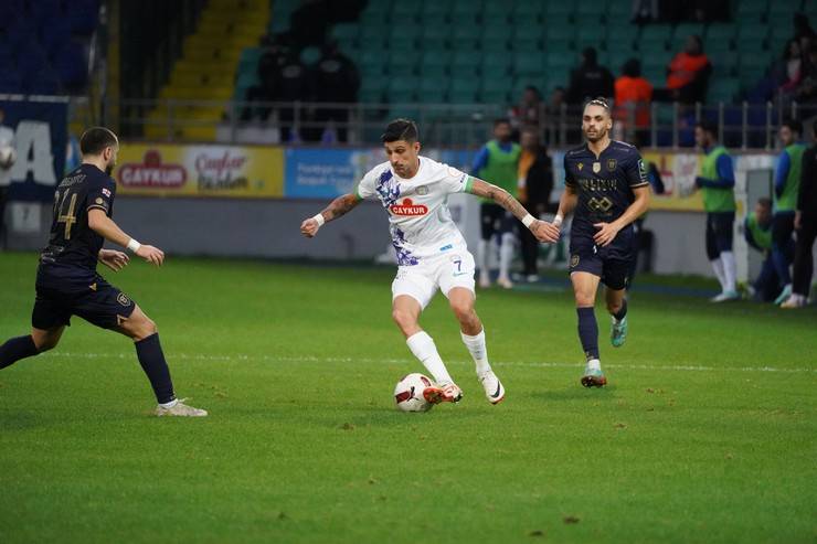 Çaykur Rizespor  - Dinamo Batumi hazırlık maçından kareler 44