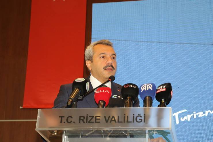 Gençlik ve Spor Bakanı Bak, "Rize Spor Turizmi Çalıştayı"nda konuştu 12
