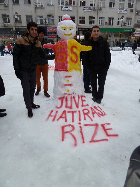 Rize'de Kardan Adam Fotoğrafları 5