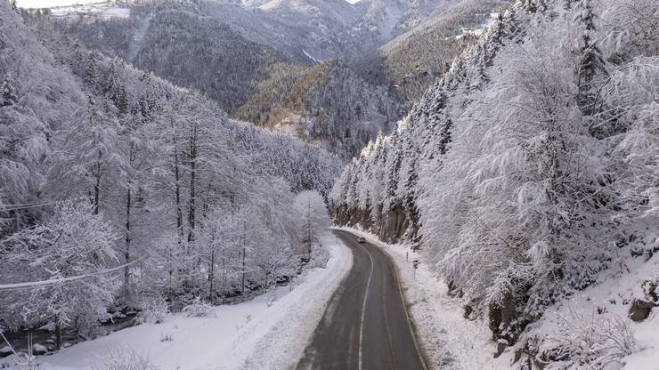 Rize'nin yüksek kesimleri kar yağışının ardından farklı bir güzelliğe büründü 16