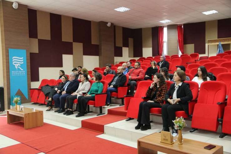 Gürcistan Tiflis İvane Cavakhişvili Devlet Üniversitesi Rektörü Samuşı̇a, RTEÜ’yü Ziyaret Etti 7