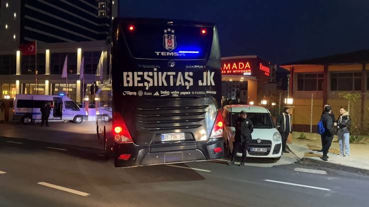 Beşiktaş kafilesi Rize’de 1