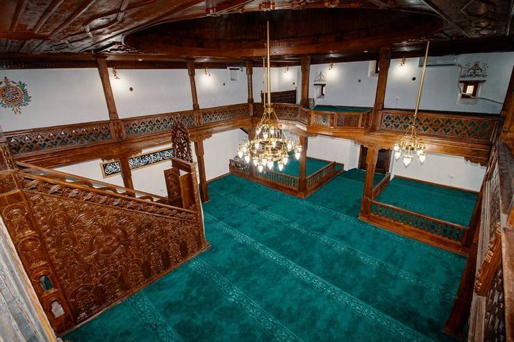 Rize’de 150 yıllık Akmescit Camii, restorasyonun ardından yeniden ibadete açıldı 8