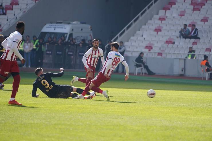 EMS Yapı Sivasspor - Çaykur Rizespor Maçından Fotoğraflar 10