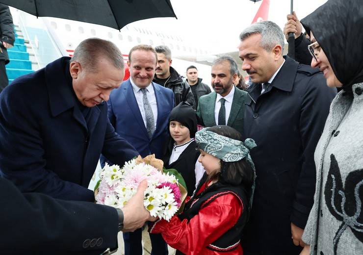 Cumhurbaşkanı Erdoğan Rize'de konuştu 18