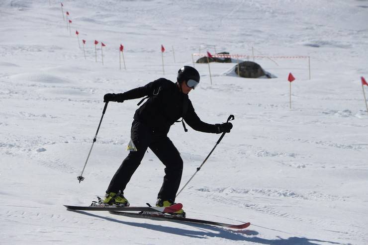 Türkiye Dağ Kayağı Şampiyonası, Rize'de başladı 14
