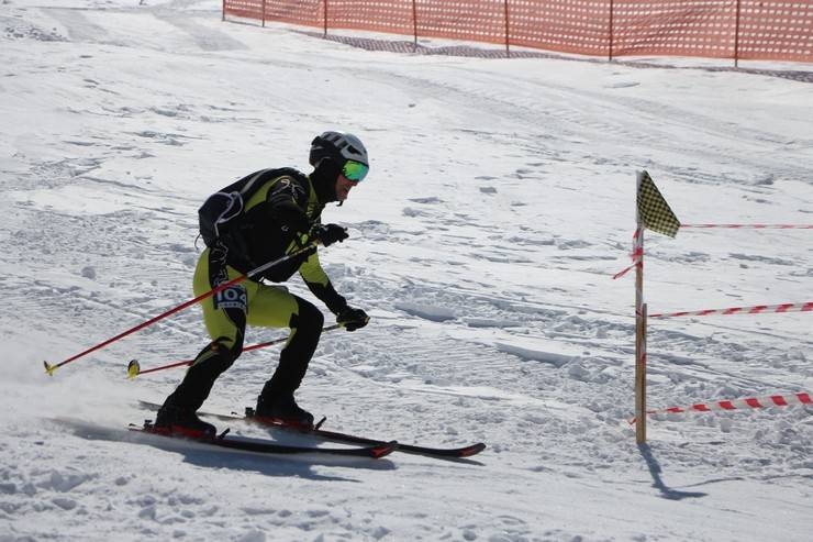Türkiye Dağ Kayağı Şampiyonası, Rize'de başladı 15