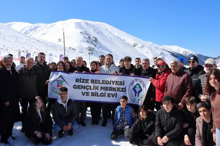 Türkiye Dağ Kayağı Şampiyonası, Rize'de başladı 27