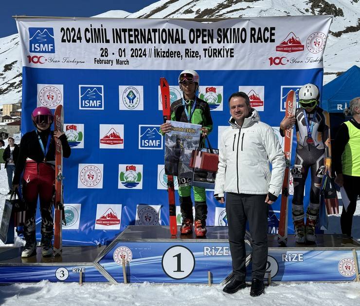 Türkiye Dağ Kayağı Şampiyonası, Rize'de başladı 8