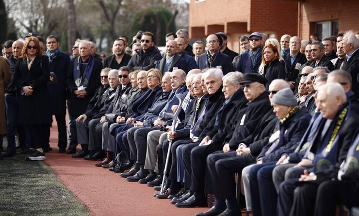 Fenerbahçe’nin 32. başkanı Rizeli iş insanı Tahsin Kaya son yolculuğuna uğurlandı 14