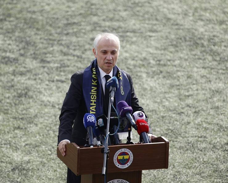 Fenerbahçe’nin 32. başkanı Rizeli iş insanı Tahsin Kaya son yolculuğuna uğurlandı 22