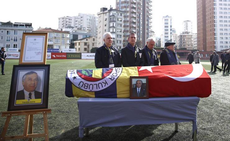 Fenerbahçe’nin 32. başkanı Rizeli iş insanı Tahsin Kaya son yolculuğuna uğurlandı 6