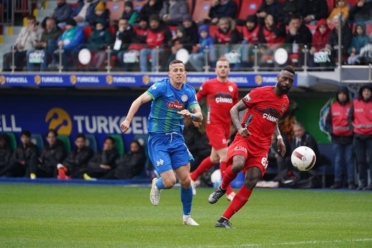 Çaykur Rizespor - Gaziantep FK maçından kareler 10