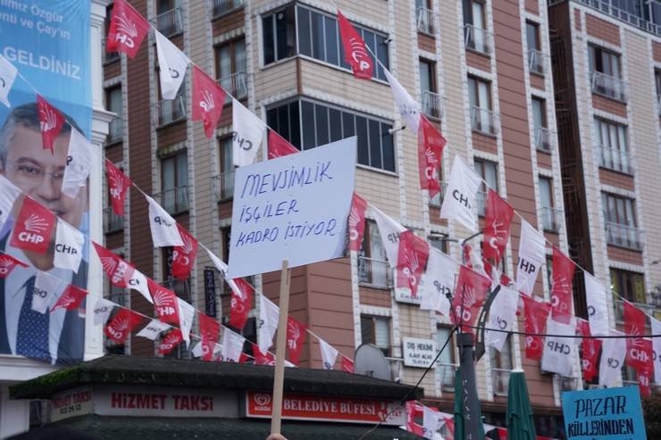 CHP Genel Başkanı Özgür Özel Rize'de konuştu 14
