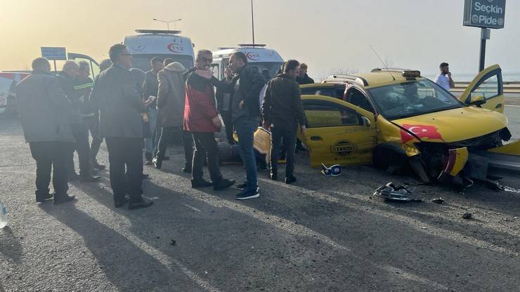 Rize'de Trafik Kazası: 4 Yaralı 1