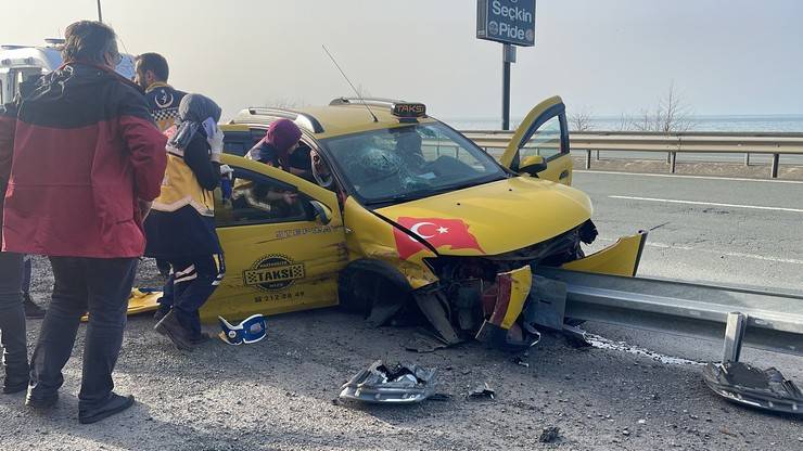 Rize'de Trafik Kazası: 4 Yaralı 10